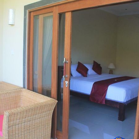 Dayuh Homestay Amed Extérieur photo